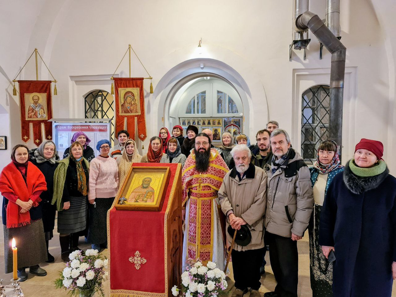 24 декабря в храме Воскресения Словущего в селе Васильевское отмечается день памяти священномученика протоиерея Николая Виноградова