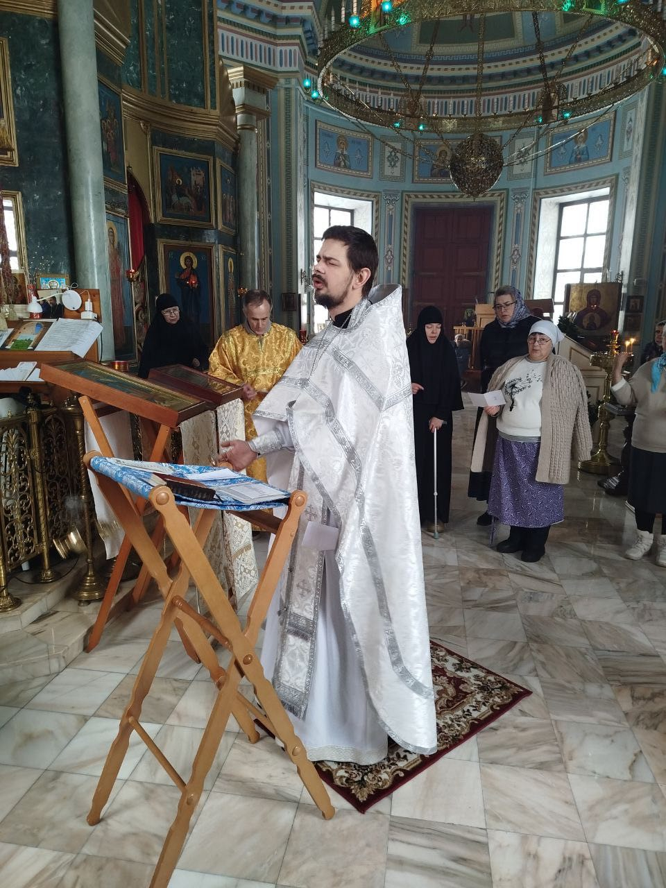 В селе Никольское-Гагарино помолились о невинно убиенных казаках